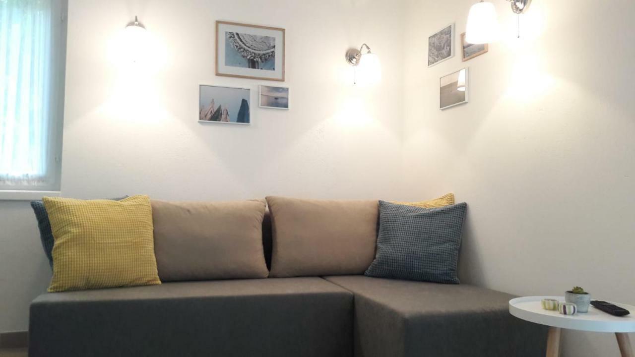 Apartman Kursar Srima Exterior photo
